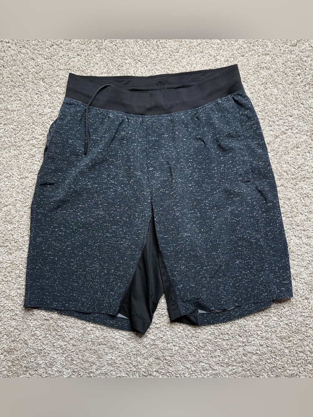 Lululemon T.H.E. Short 9" Linerless